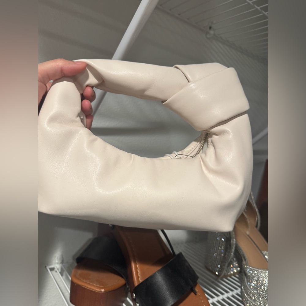 Elegant Cream Women's Bag